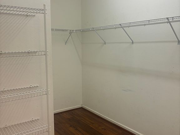 4th image of 3130 River Branch Cir