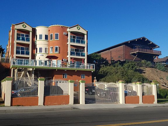 2nd image of 2230 E Ocean Blvd #0
