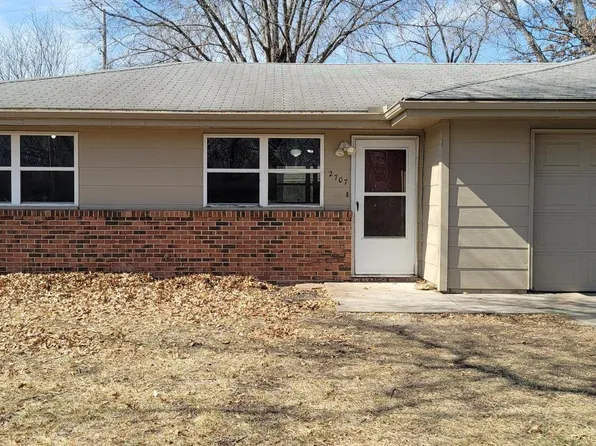 2707 Ousdahl Rd, Lawrence, KS 66046