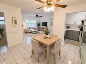 2500 W 67th Pl