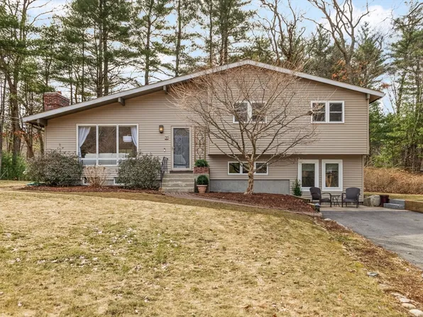 31 Meadowbrook Rd, Sudbury, MA 01776