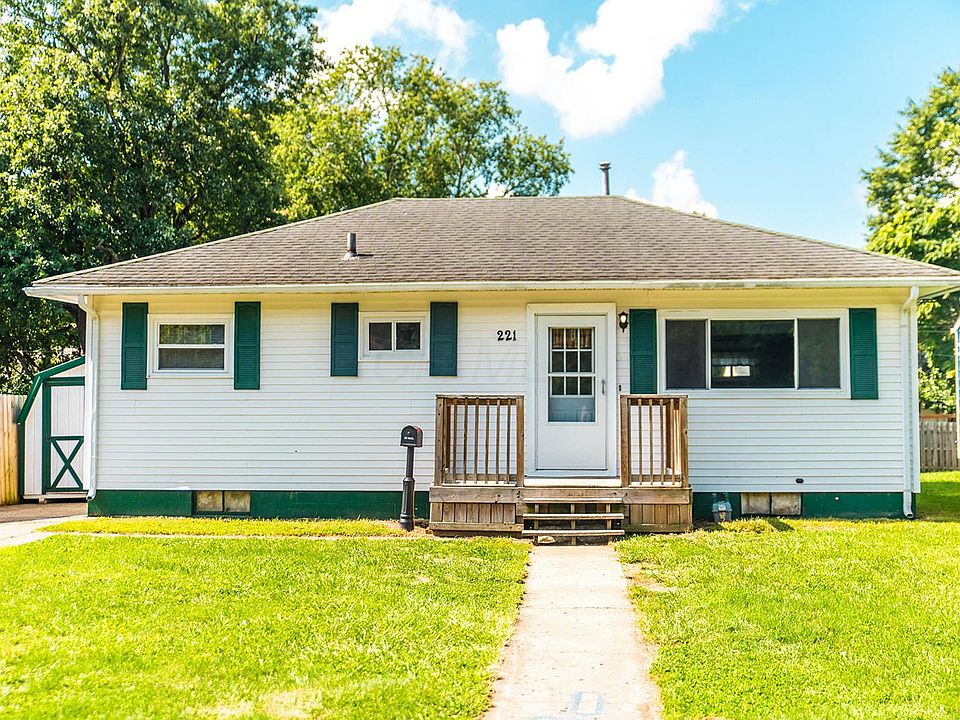 1st image of 221 Hunter Ave