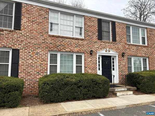 2527 Hydraulic Rd APT 9, Charlottesville, VA 22901
