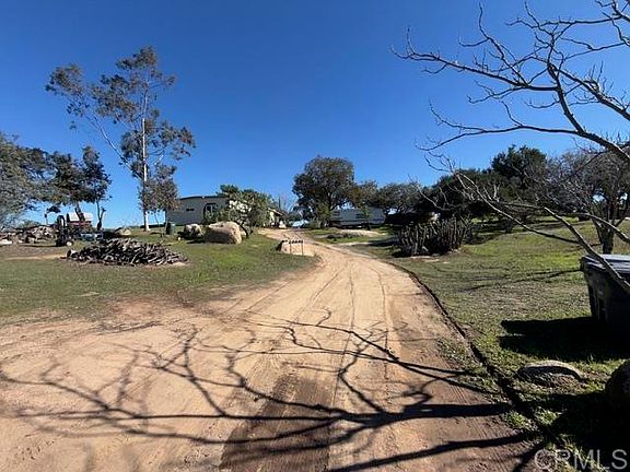 4th image of 20042 Deerhorn Valley Rd