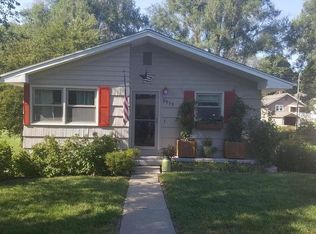 2913 Locust St, Saint Joseph, MO 64501