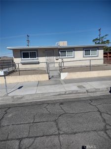 1121 Mojave Dr, Barstow, CA, 92311