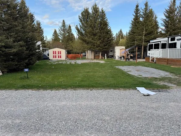 21 Timber Dr, Sundre, AB T0M 1X0