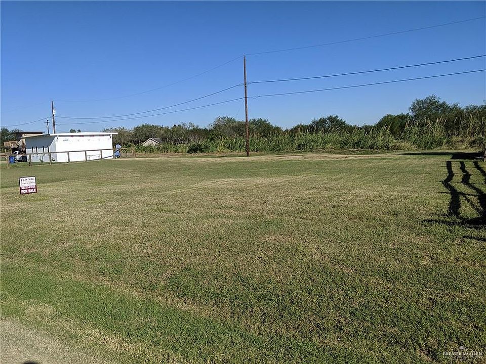 2nd image of 7916 Vera Ln