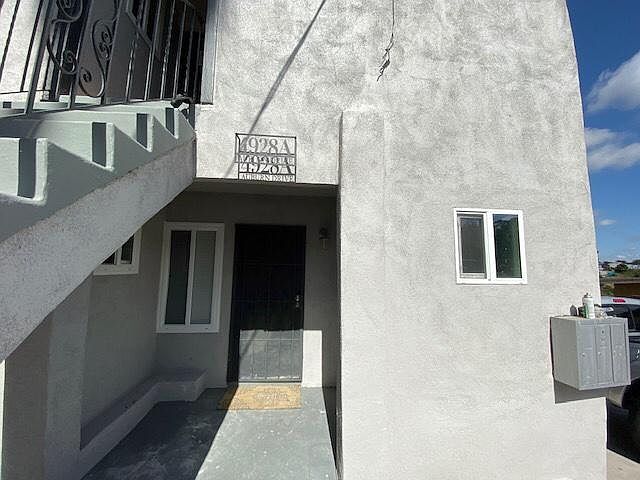 1st image of 4928 Auburn Dr #A