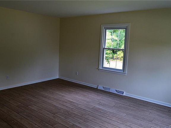 4th image of 604 Wilmington Ave