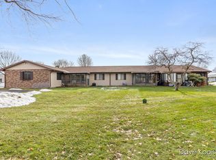 5064 Green Meadow Rd, Kalamazoo, MI 49009