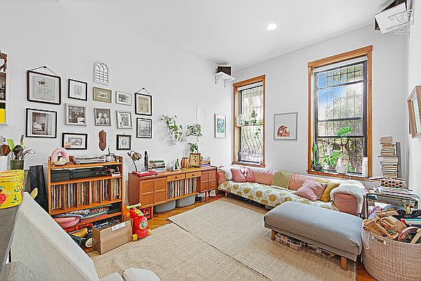 101 Clinton Ave APT 2, Brooklyn, NY 11205 | Zillow