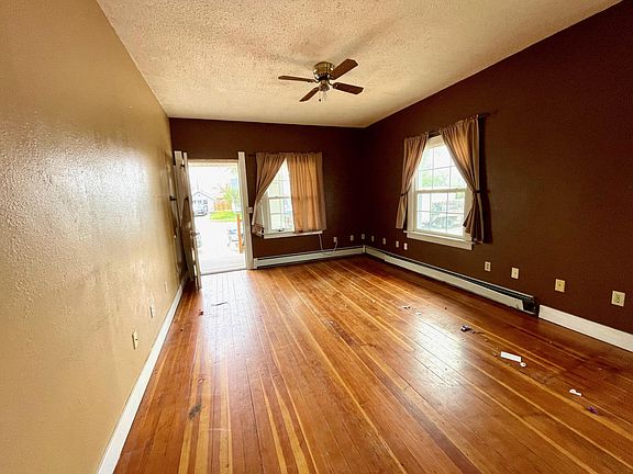 4th image of 509 Harney St