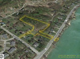 E Crain Hill Rd, Traverse City, MI 49684