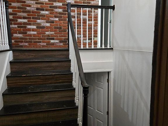 5th image of 507 N Gates Ave
