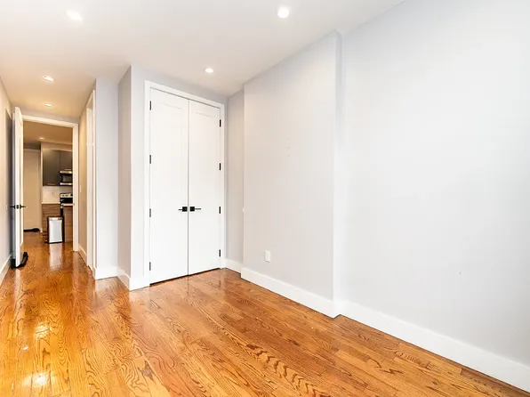 1071 Nostrand Avenue image 21 of 26