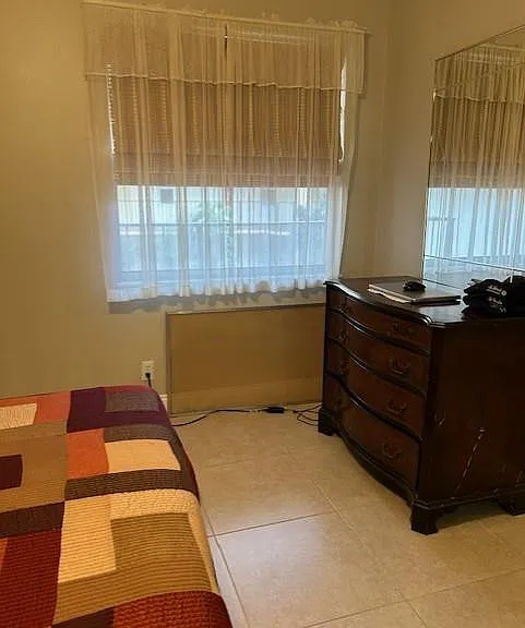 2801 Somerset Dr #209 — Photo 13