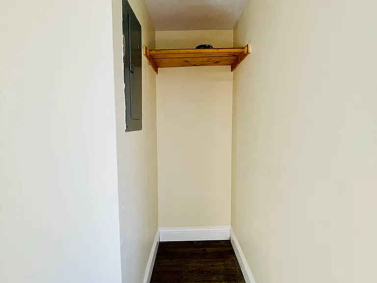 120 Calm Cove Cir — Photo 32