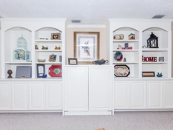 Family Room Built-ins