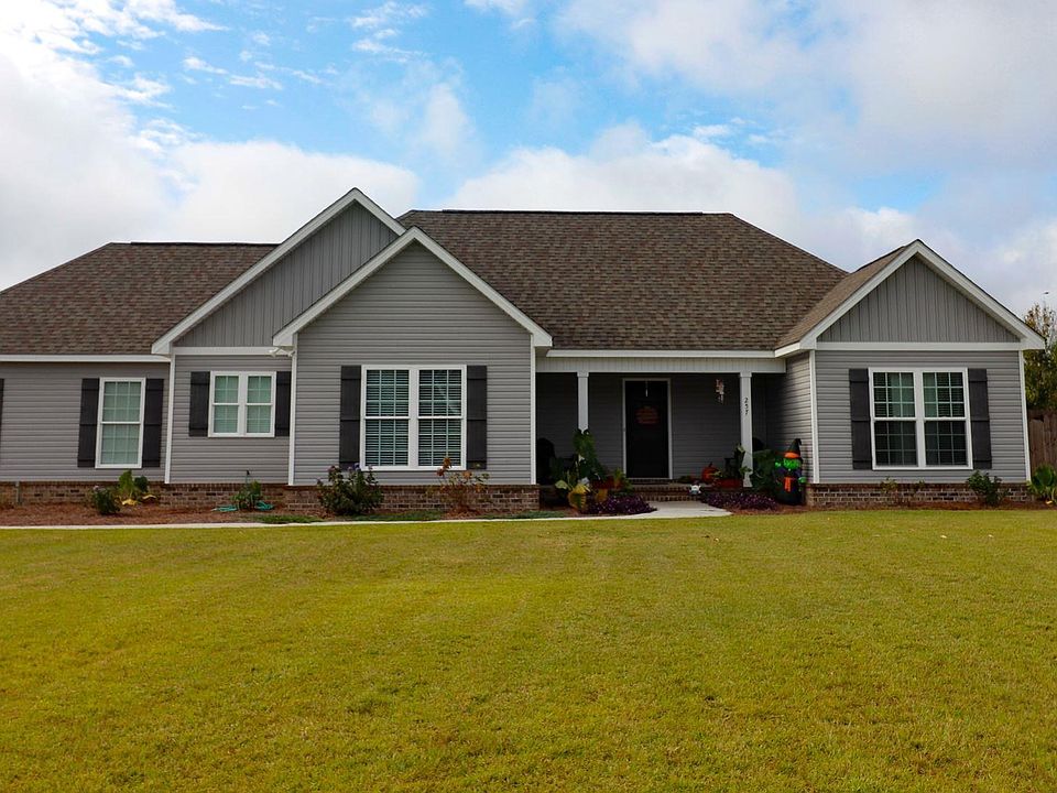 1st image of 257 Canterberry Pl