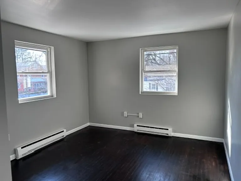 95 Fern St — Photo 7