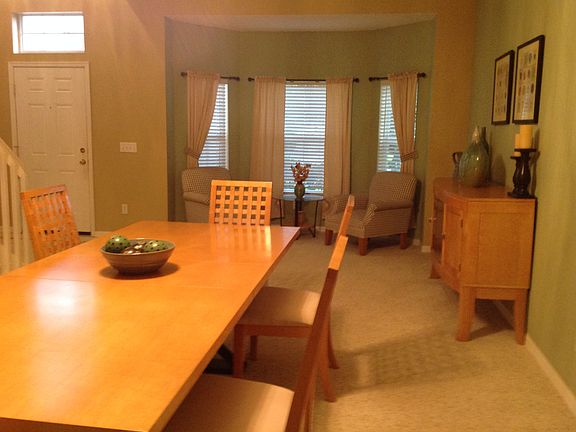 Living/dining room