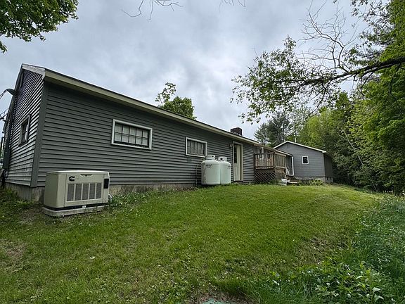 3rd image of 286 Notch Road