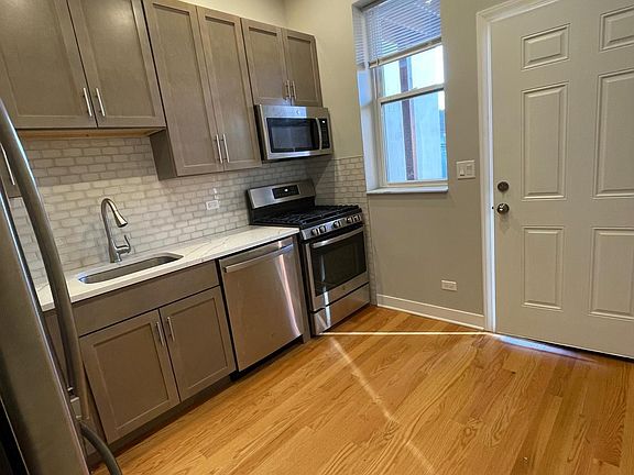 2nd image of 2056 N California Ave #1R
