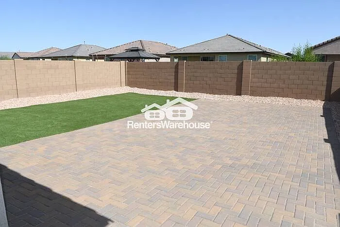 9449 W Montecito Ave — Photo 9