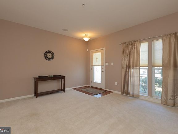 3rd image of 7509 Langport Ct