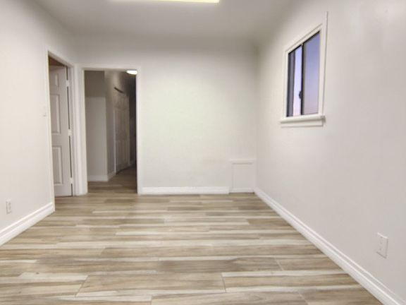 4th image of 745 Stepney Pl #745