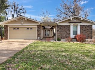 1325 Sherbrooke Rd, Saint Charles, MO 63303