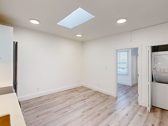 4th image of 2835 Van Ness Ave APT 8