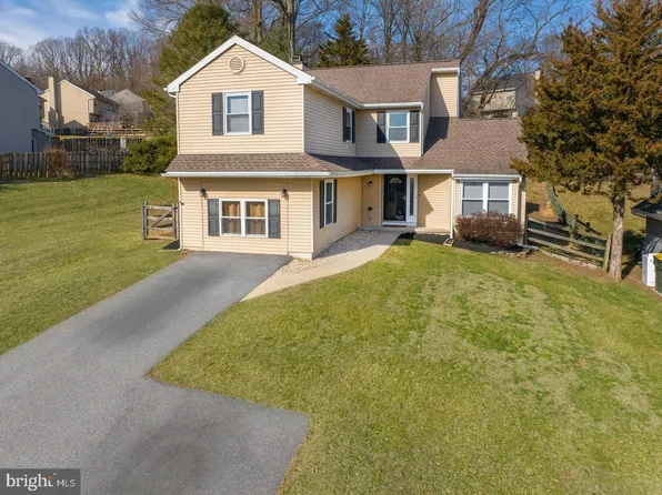 1213 Delaware Ln, Downingtown, PA 19335