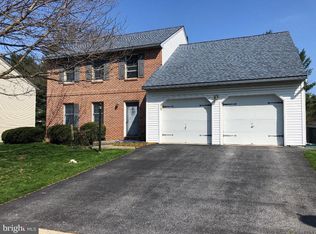 326 Partridge Dr, Lititz, PA 17543