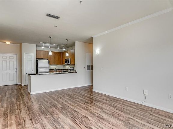 2nd image of 1901 5th Ave E Unit 2303