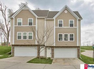 6005 N 167th Plz, Omaha, NE 68118