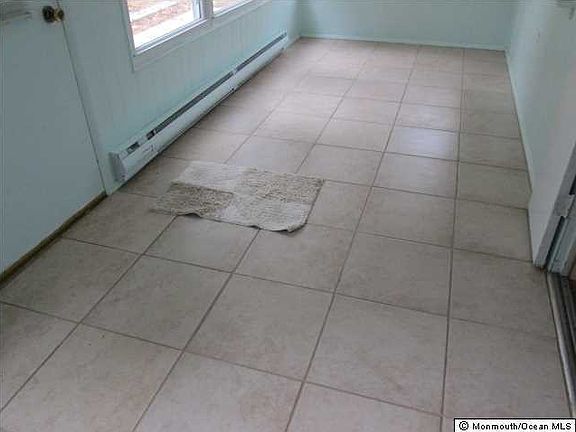 4th image of 265 Laurel Place #D