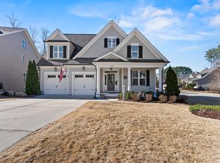 2220 Madison Creek Dr, Apex, NC 27502