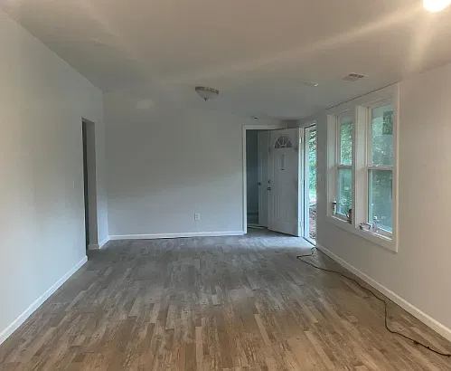 3 bed, 1101 sqft, $1,995 — Photo 3