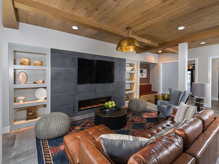 Residences at Decker — Photo 22