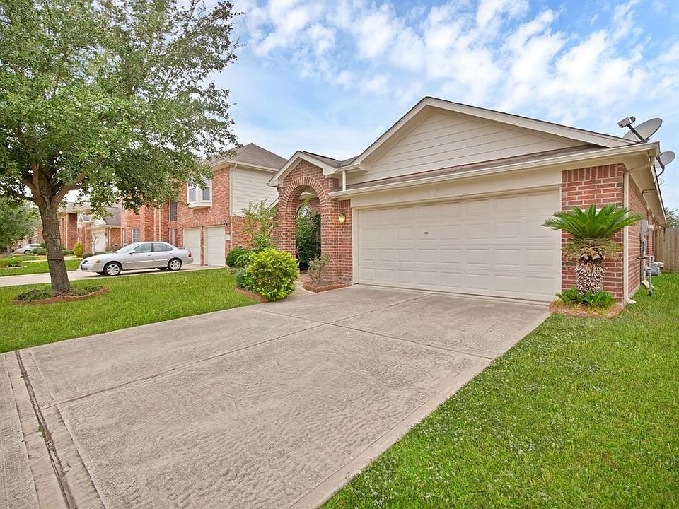 1st image of 9006 S Ferndale Place Dr