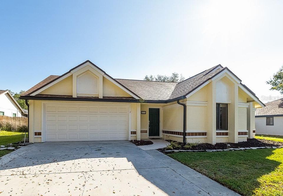 1st image of 875 Bright Meadow Dr