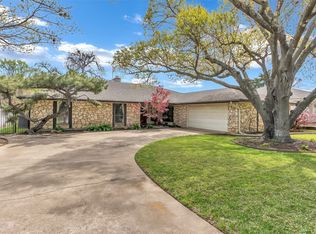 4541 Saldana Dr, Fort Worth, TX 76133