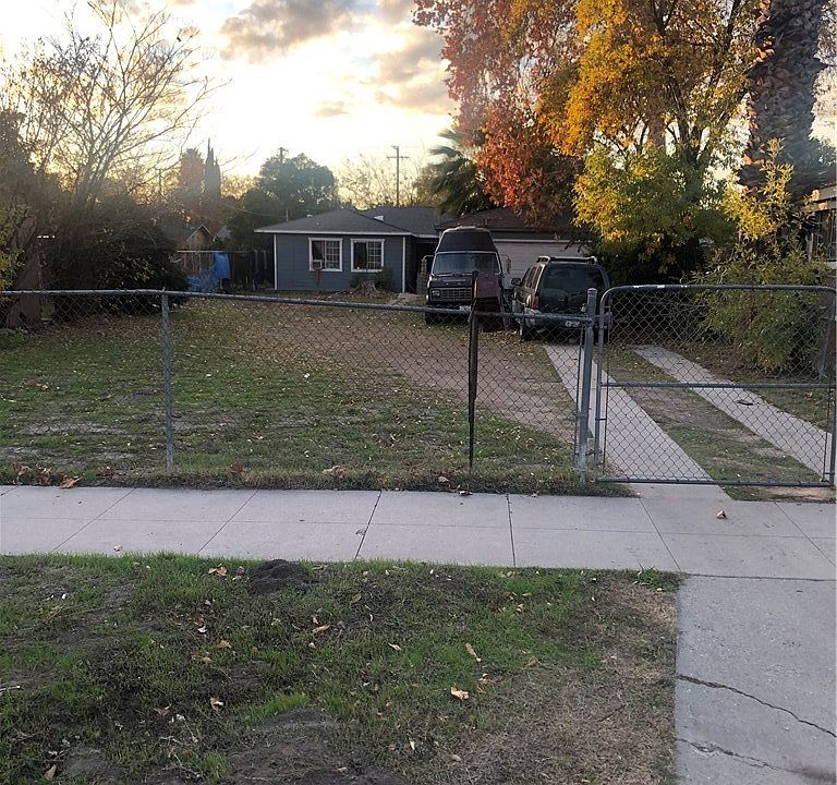 1st image of 1350 N Lugo Ave