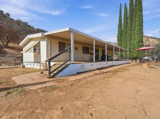 46918 Creekside Rd, Squaw Valley, CA 93675