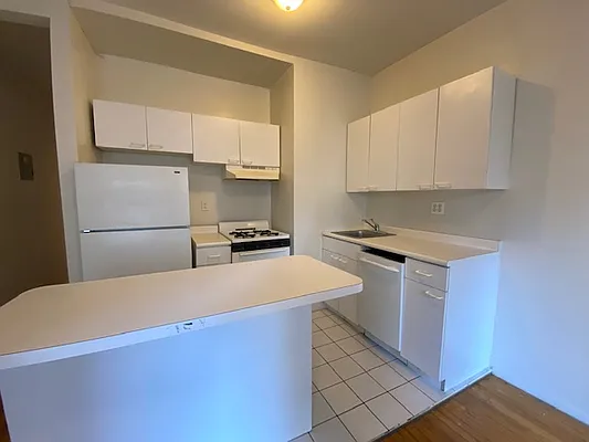 Rented by Village Living Realty | media 1