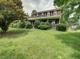 3117 Summit Ave, Johnson City, TN 37604