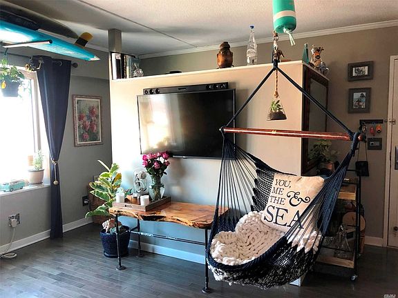 4th image of 170 W Broadway APT 6I