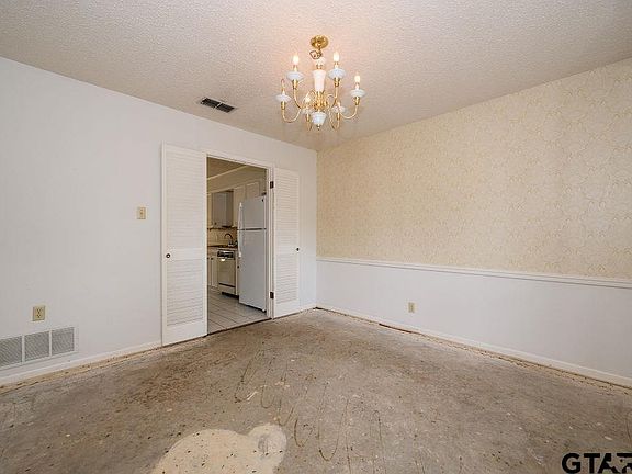 5th image of 813 Elmridge Dr
